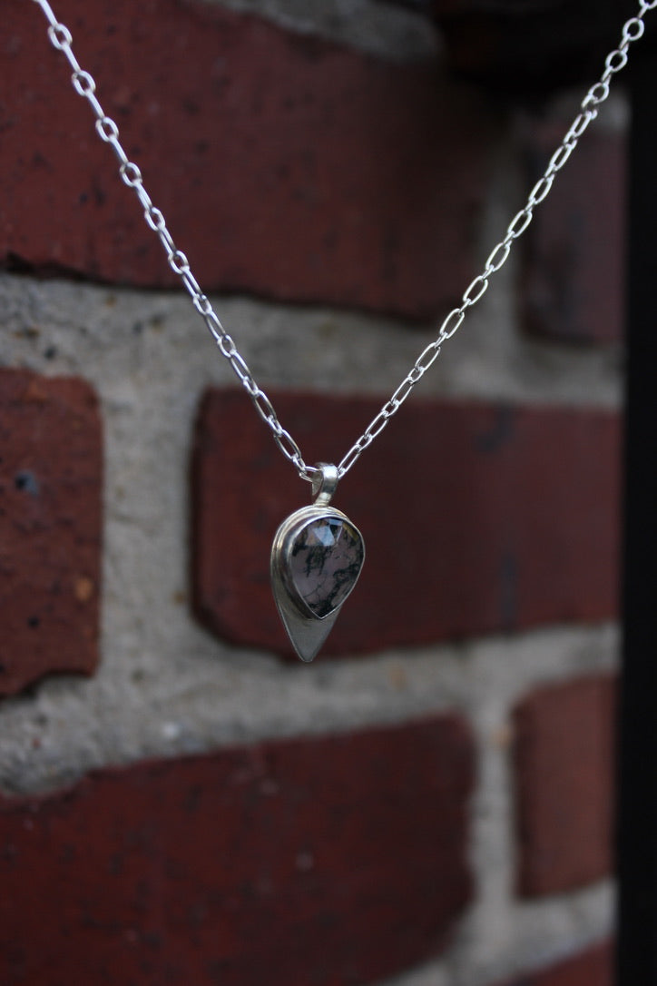 Moss agate pendant